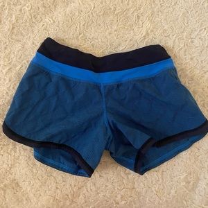 Speed up lululemon shorts size 4